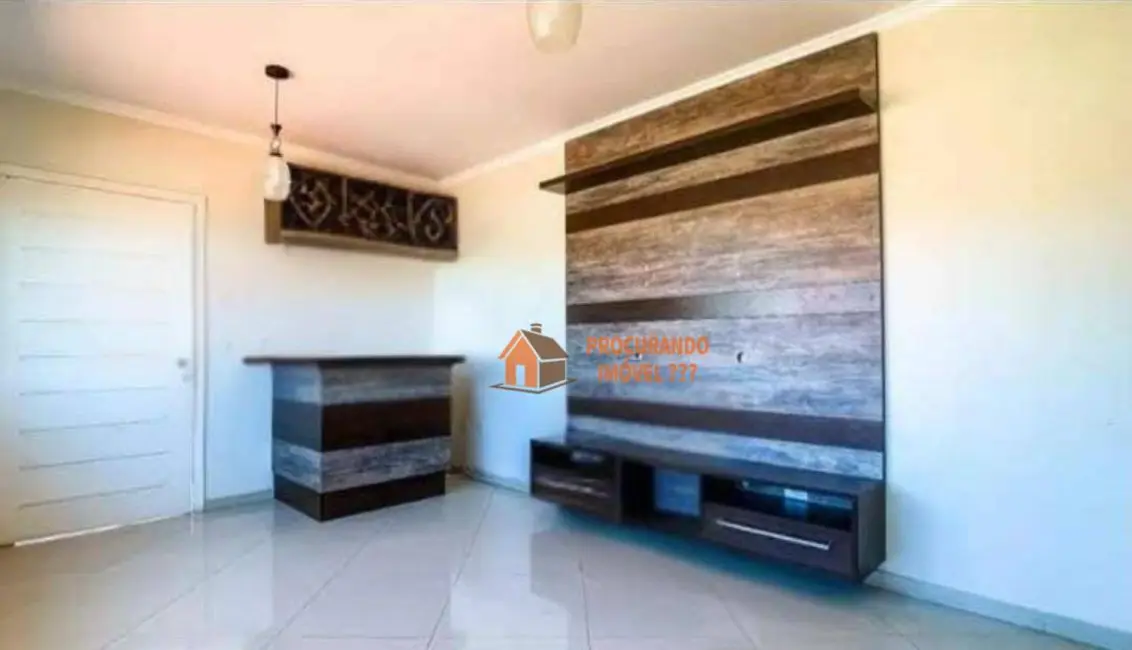 Casa com 3 quartos à venda, 150m2 em Jardim Bom Clima, Guarulhos - SP - imagem 3 Foto 3 de Casa com 3 quartos à venda, 150m2 em Jardim Bom Clima, Guarulhos - SP