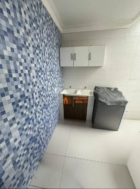 Sobrado com 3 quartos à venda, 150m2 em Jardim Jovaia, Guarulhos - SP - imagem 9 Foto 9 de Sobrado com 3 quartos à venda, 150m2 em Jardim Jovaia, Guarulhos - SP