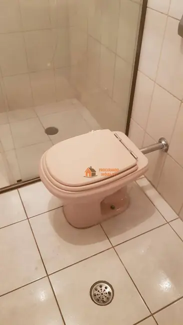 Sobrado com 4 quartos à venda, 250m2 em Vila Galvão, Guarulhos - SP - imagem 6 Foto 6 de Sobrado com 4 quartos à venda, 250m2 em Vila Galvão, Guarulhos - SP