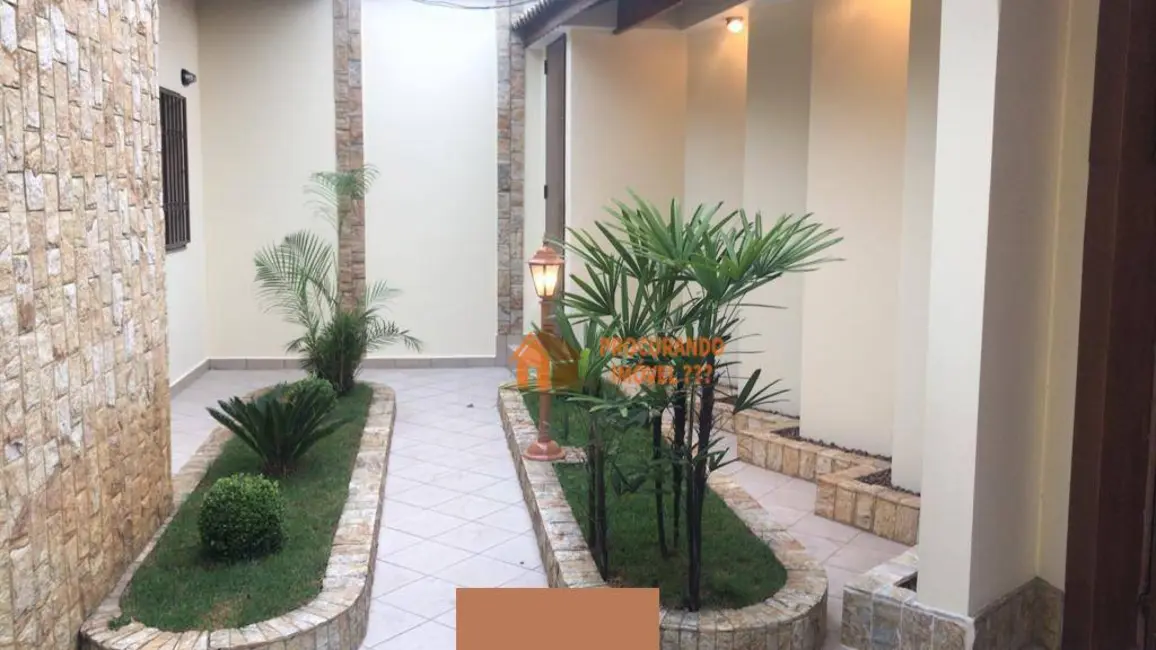 Sobrado com 4 quartos à venda, 250m2 em Vila Galvão, Guarulhos - SP - imagem 3 Foto 3 de Sobrado com 4 quartos à venda, 250m2 em Vila Galvão, Guarulhos - SP