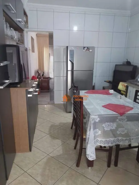 Casa com 2 quartos à venda, 250m2 em Jardim Terezópolis, Guarulhos - SP - imagem 8 Foto 8 de Casa com 2 quartos à venda, 250m2 em Jardim Terezópolis, Guarulhos - SP