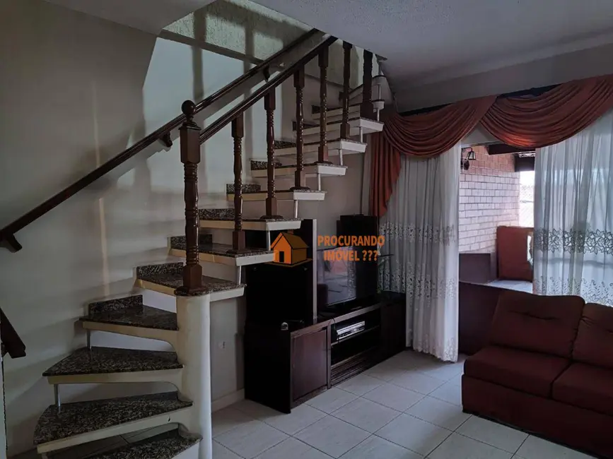 Foto 2 de Sobrado com 3 quartos à venda e para alugar, 150m2 em Vila Maricy, Guarulhos - SP