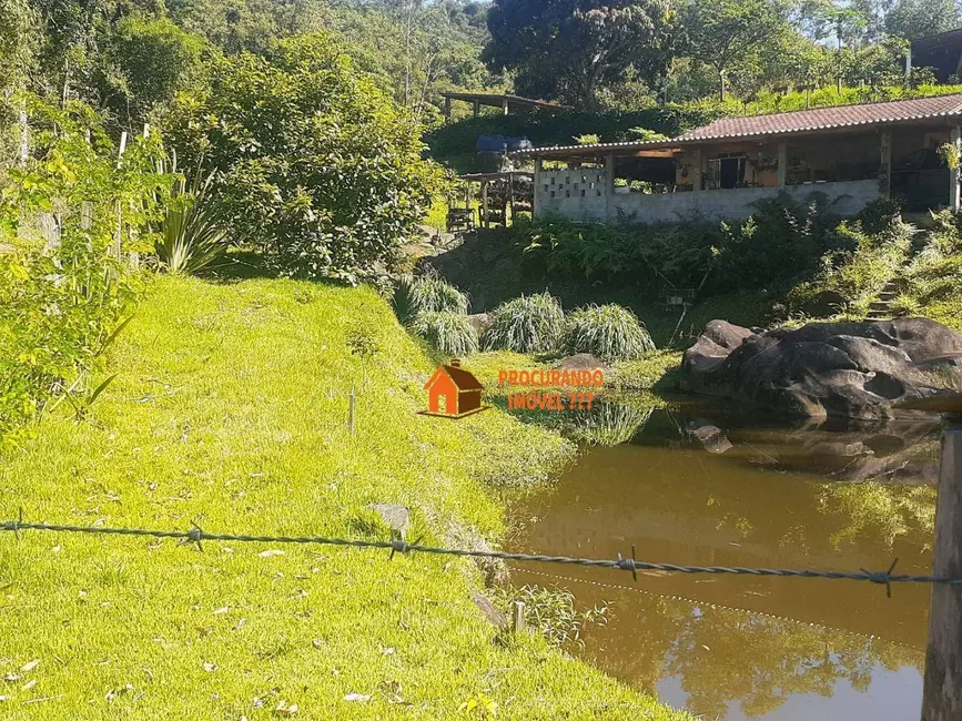 Foto 4 de Chácara com 3 quartos à venda, 2000m2 em Igarata - SP
