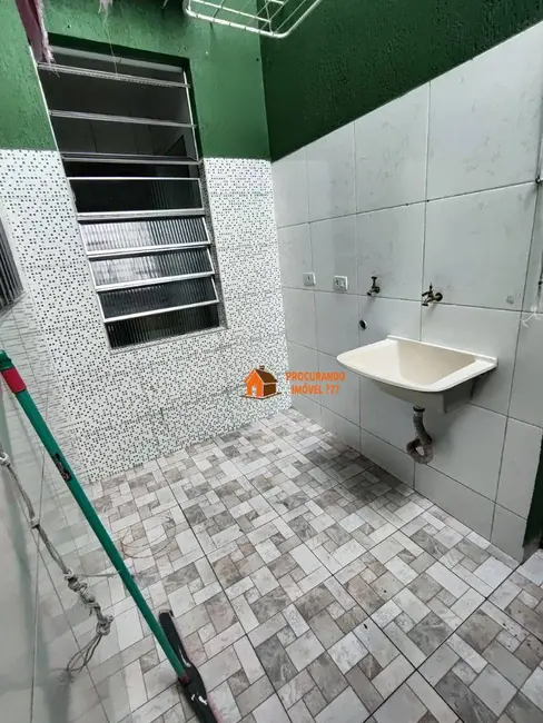 Foto 8 de Casa com 1 quarto para alugar em Vila Nova Galvão, São Paulo - SP