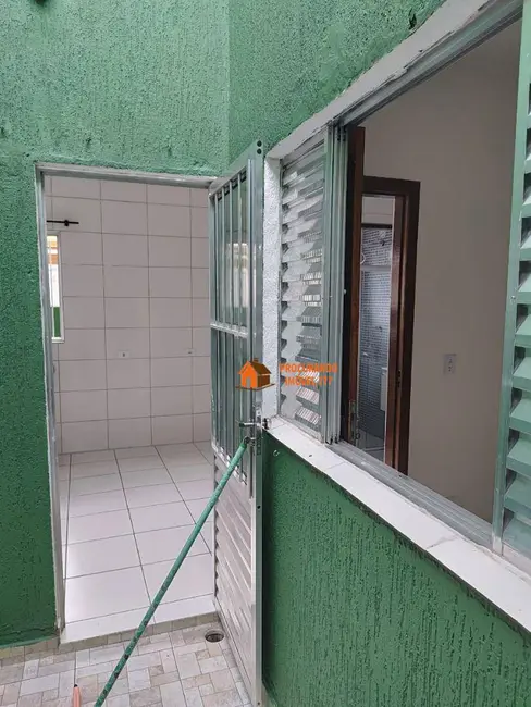 Foto 4 de Sobrado com 2 quartos para alugar em Vila Nova Galvão, São Paulo - SP