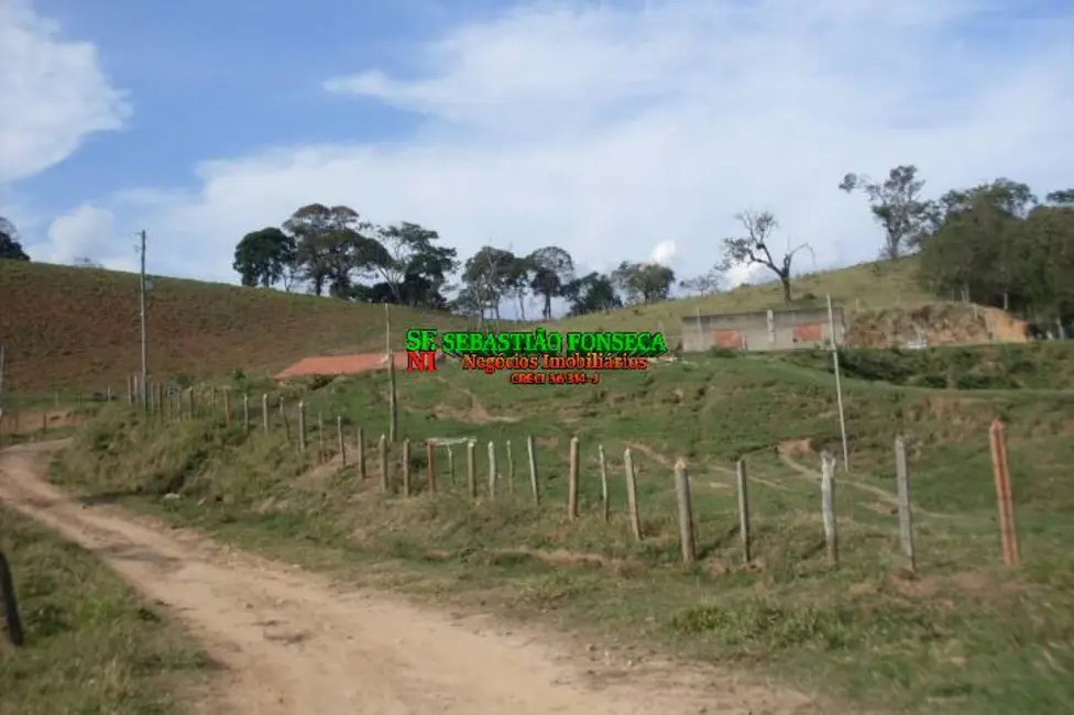 Sítio / Rancho com 3 quartos à venda, 605000m2 em Centro, Cachoeira Paulista - SP - imagem 9 Foto 9 de Sítio / Rancho com 3 quartos à venda, 605000m2 em Centro, Cachoeira Paulista - SP