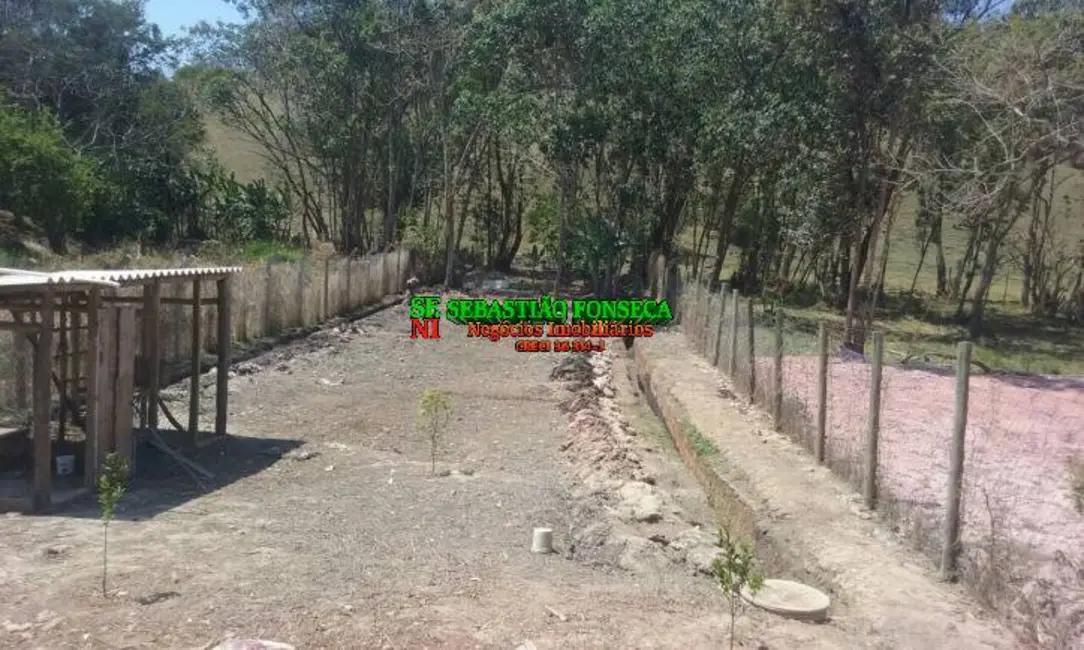 Foto 2 de Chácara com 2 quartos à venda, 1200m2 em Centro, Paraibuna - SP