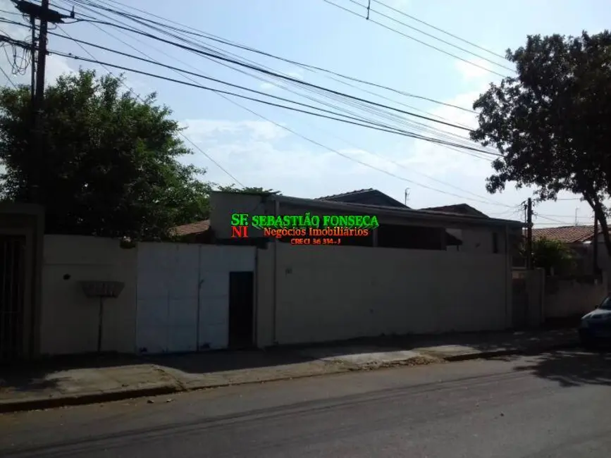 Foto 2 de Casa com 5 quartos à venda, 300m2 em Sao Jose Dos Campos - SP