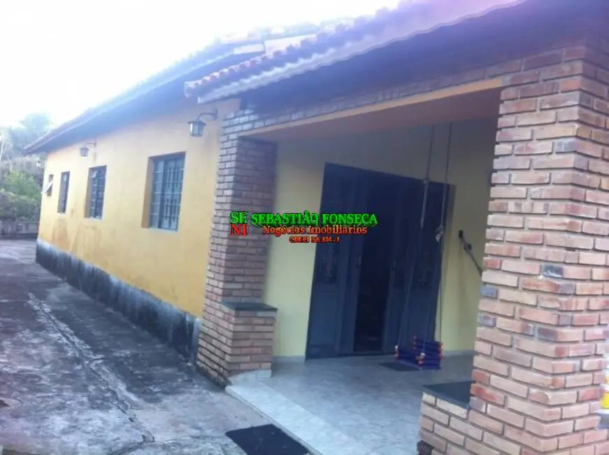 Chácara com 3 quartos à venda, 5000m2 em Centro, Paraibuna - SP - imagem 8 Foto 8 de Chácara com 3 quartos à venda, 5000m2 em Centro, Paraibuna - SP