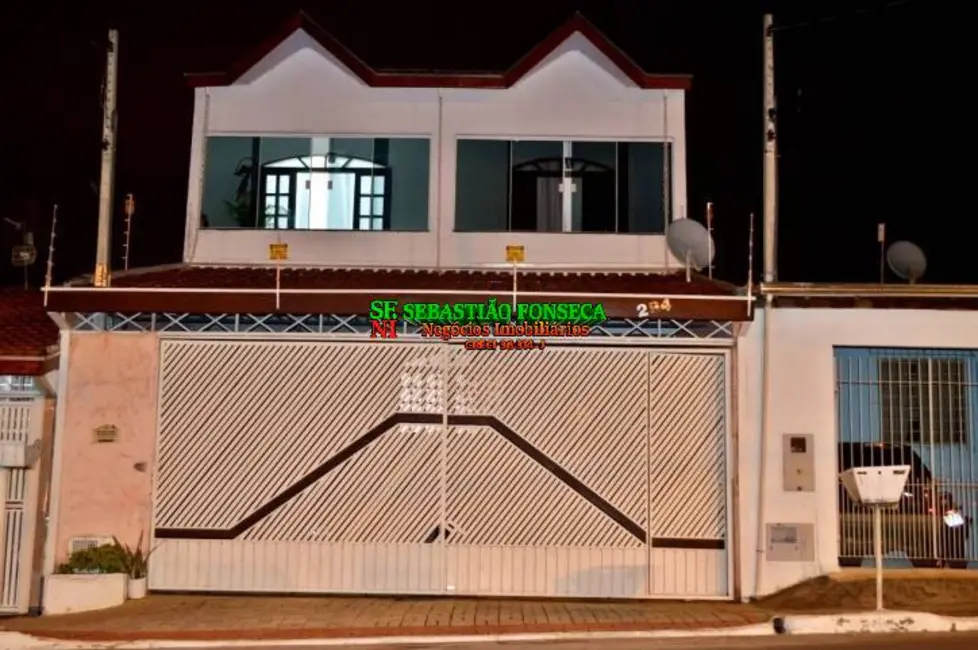 Foto 1 de Sobrado com 3 quartos à venda, 140m2 em Sao Jose Dos Campos - SP