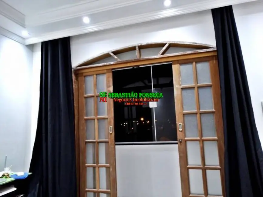 Foto 6 de Sobrado com 3 quartos à venda, 140m2 em Sao Jose Dos Campos - SP