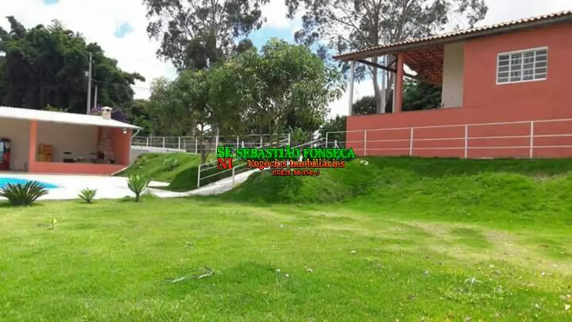 Chácara com 2 quartos à venda, 3000m2 em Centro, Cacapava - SP - imagem 5 Foto 5 de Chácara com 2 quartos à venda, 3000m2 em Centro, Cacapava - SP