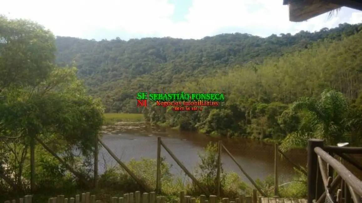 Chácara com 4 quartos à venda, 50m2 em Centro, Paraibuna - SP - imagem 3 Foto 3 de Chácara com 4 quartos à venda, 50m2 em Centro, Paraibuna - SP