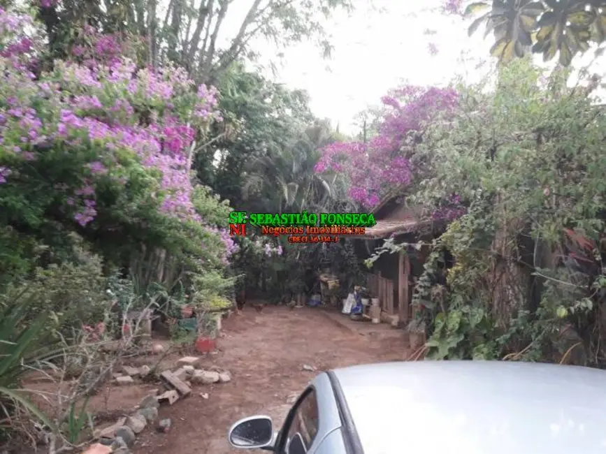 Chácara com 3 quartos à venda, 3800m2 em Centro, Paraibuna - SP - imagem 7 Foto 7 de Chácara com 3 quartos à venda, 3800m2 em Centro, Paraibuna - SP