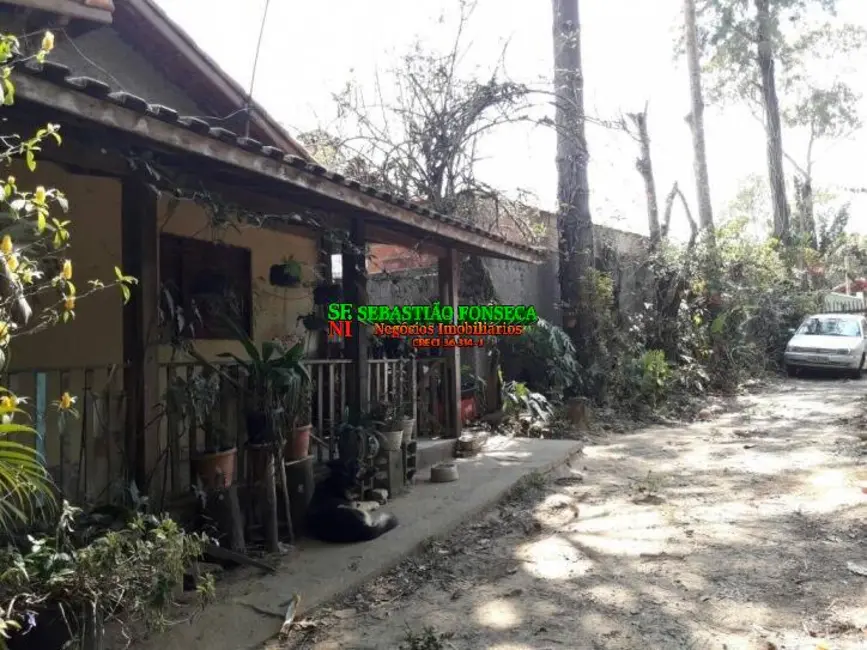 Chácara com 3 quartos à venda, 3800m2 em Centro, Paraibuna - SP - imagem 5 Foto 5 de Chácara com 3 quartos à venda, 3800m2 em Centro, Paraibuna - SP