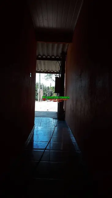 Chácara com 3 quartos à venda, 400m2 em Centro, Paraibuna - SP - imagem 9 Foto 9 de Chácara com 3 quartos à venda, 400m2 em Centro, Paraibuna - SP