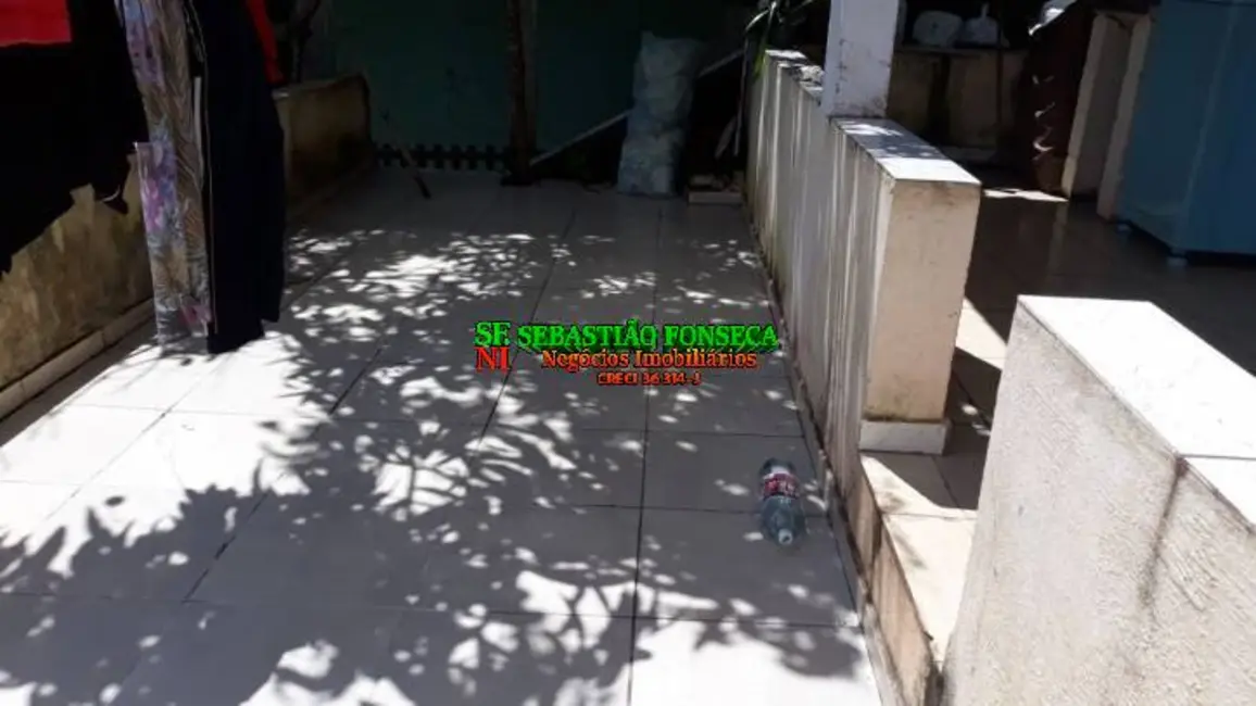 Chácara com 3 quartos à venda, 400m2 em Centro, Paraibuna - SP - imagem 6 Foto 6 de Chácara com 3 quartos à venda, 400m2 em Centro, Paraibuna - SP