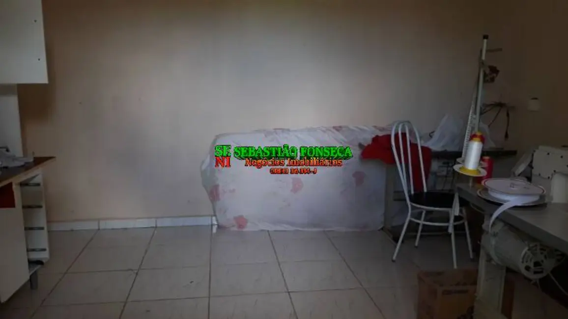 Chácara com 3 quartos à venda, 400m2 em Centro, Paraibuna - SP - imagem 2 Foto 2 de Chácara com 3 quartos à venda, 400m2 em Centro, Paraibuna - SP