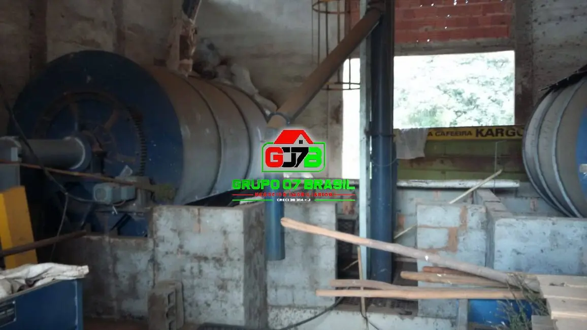 Foto 7 de Fazenda / Haras com 3 quartos à venda, 34m2 em Centro, Soledade De Minas - MG