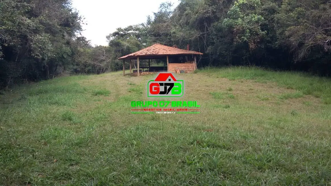 Foto 2 de Fazenda / Haras com 3 quartos à venda, 34m2 em Centro, Soledade De Minas - MG