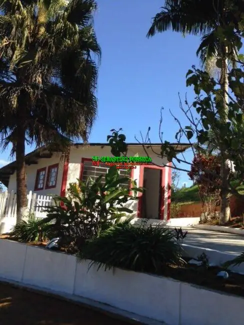 Sítio / Rancho com 10 quartos à venda, 32000m2 em Centro, Paraibuna - SP - imagem 5 Foto 5 de Sítio / Rancho com 10 quartos à venda, 32000m2 em Centro, Paraibuna - SP