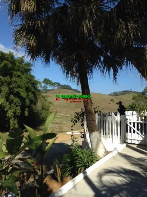 Sítio / Rancho com 10 quartos à venda, 32000m2 em Centro, Paraibuna - SP - imagem 6 Foto 6 de Sítio / Rancho com 10 quartos à venda, 32000m2 em Centro, Paraibuna - SP