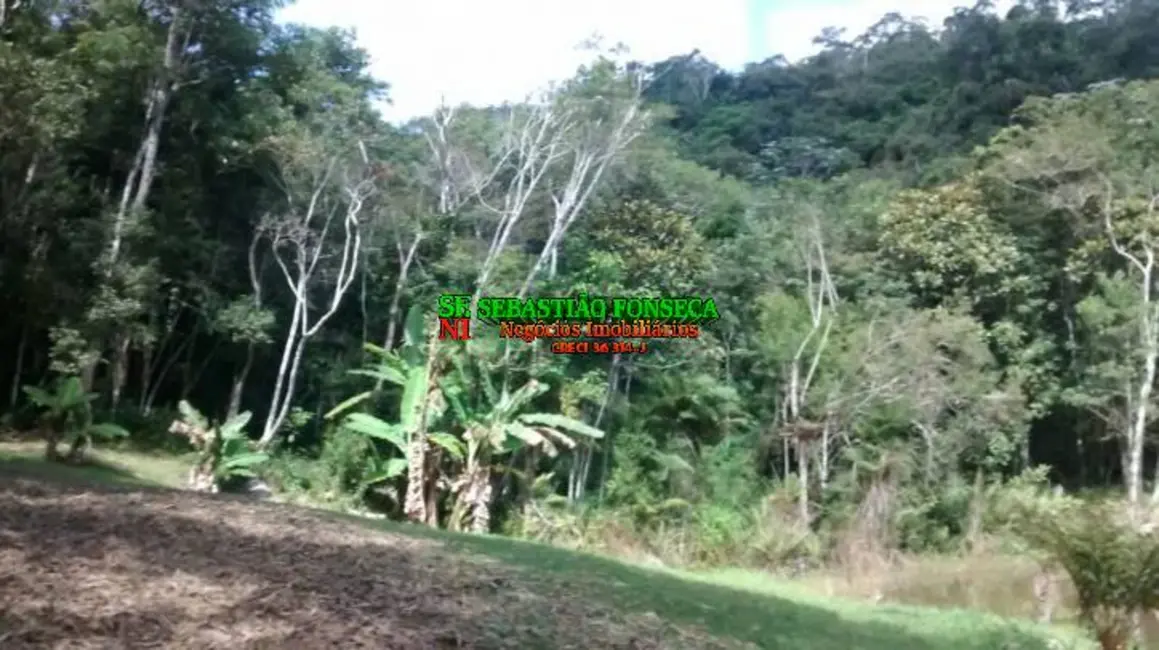 Chácara com 3 quartos à venda em Centro, Paraibuna - SP - imagem 6 Foto 6 de Chácara com 3 quartos à venda em Centro, Paraibuna - SP