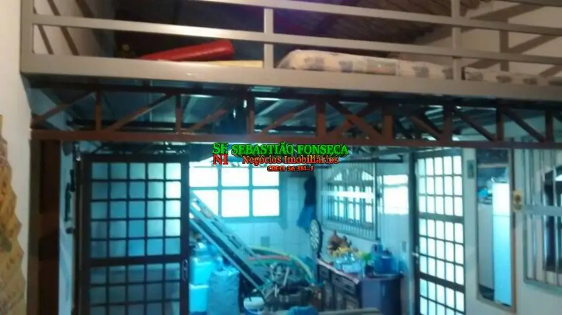 Chácara com 3 quartos à venda em Centro, Paraibuna - SP - imagem 5 Foto 5 de Chácara com 3 quartos à venda em Centro, Paraibuna - SP