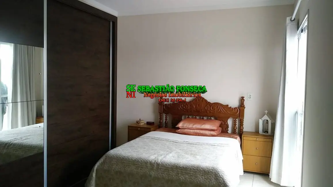Casa com 4 quartos à venda, 150m2 em Sao Jose Dos Campos - SP - imagem 4 Foto 4 de Casa com 4 quartos à venda, 150m2 em Sao Jose Dos Campos - SP