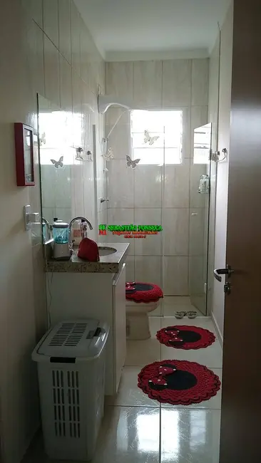 Casa com 4 quartos à venda, 150m2 em Sao Jose Dos Campos - SP - imagem 5 Foto 5 de Casa com 4 quartos à venda, 150m2 em Sao Jose Dos Campos - SP