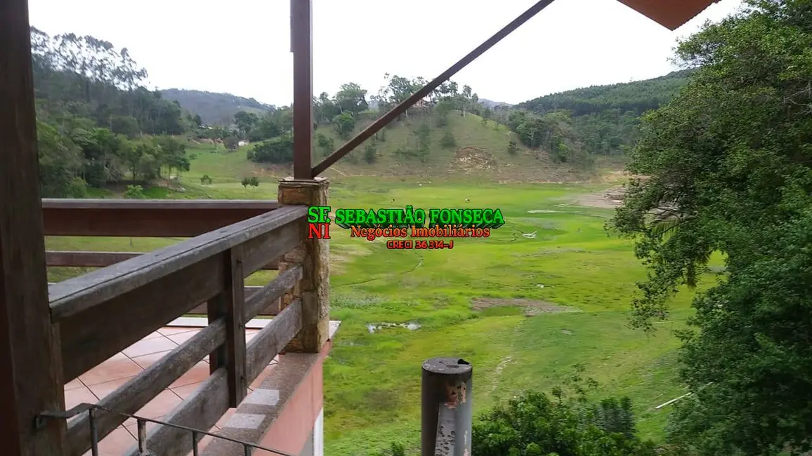 Chácara com 2 quartos à venda, 30000m2 em Centro, Paraibuna - SP - imagem 6 Foto 6 de Chácara com 2 quartos à venda, 30000m2 em Centro, Paraibuna - SP