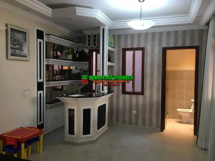 Casa à venda, 260m2 em Paraisopolis - MG - imagem 6 Foto 6 de Casa à venda, 260m2 em Paraisopolis - MG