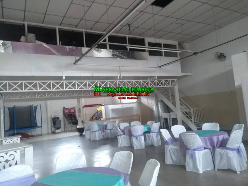 Foto 3 de Armazém / Galpão à venda, 250m2 em Centro, Cacapava - SP