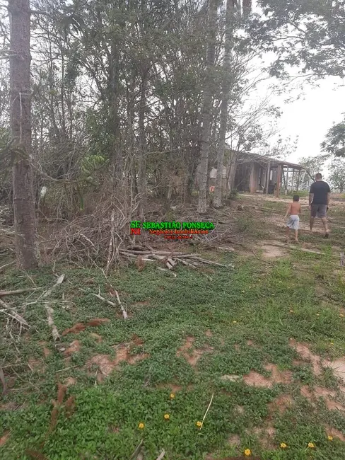 Sítio / Rancho à venda em Sao Jose Dos Campos - SP - imagem 4 Foto 4 de Sítio / Rancho à venda em Sao Jose Dos Campos - SP