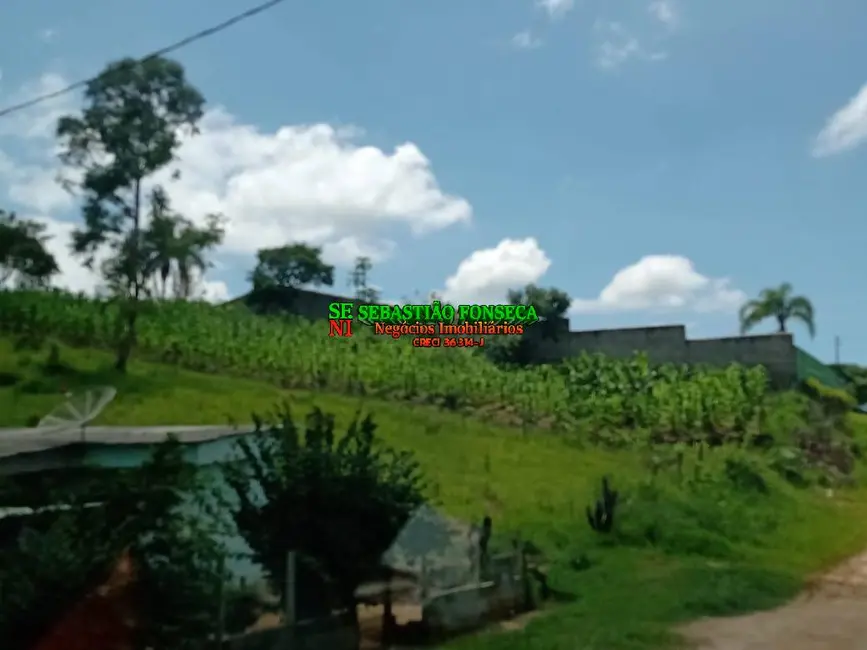 Chácara à venda, 1100m2 em Centro, Paraibuna - SP - imagem 3 Foto 3 de Chácara à venda, 1100m2 em Centro, Paraibuna - SP