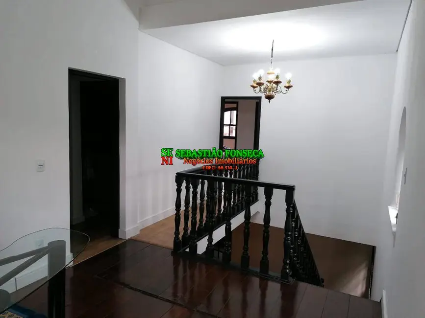 Foto 9 de Sobrado com 3 quartos à venda, 200m2 em Sao Jose Dos Campos - SP