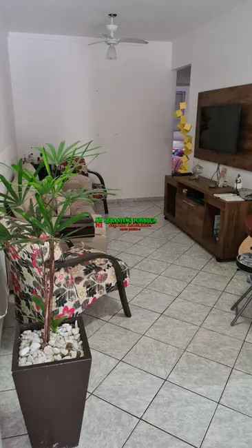 Foto 3 de Casa com 2 quartos à venda, 61m2 em Sao Jose Dos Campos - SP