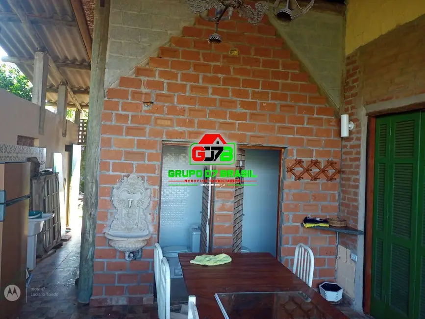 Foto 2 de Chácara à venda e para alugar, 120m2 em Sao Jose Dos Campos - SP