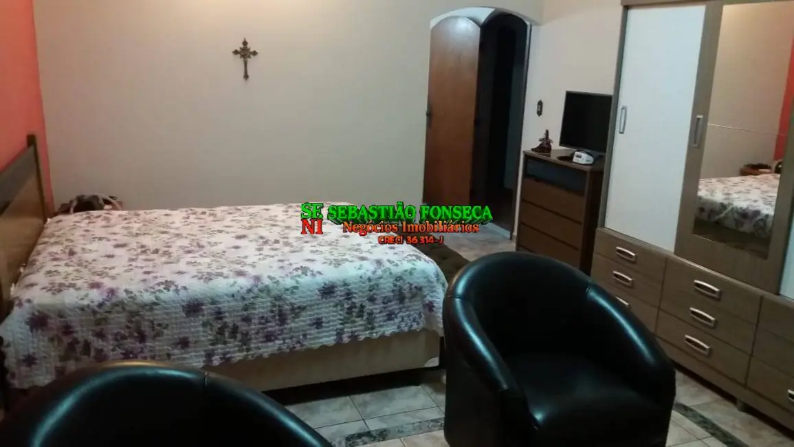 Foto 6 de Sobrado com 3 quartos à venda, 250m2 em Centro, Cacapava - SP