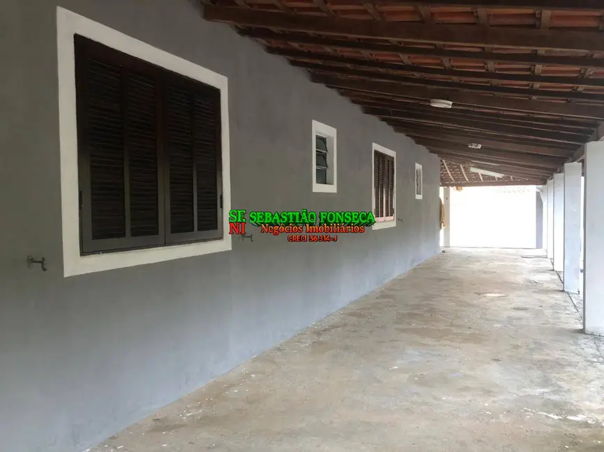 Foto 2 de Chácara com 5 quartos à venda, 460m2 em Monteiro Lobato - SP