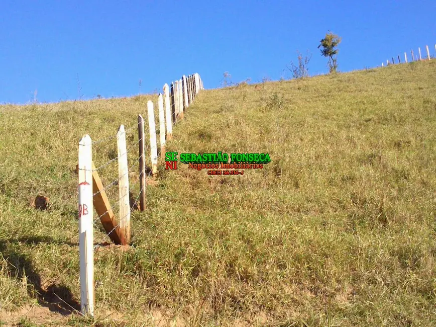 Chácara à venda, 2000m2 em Jambeiro - SP - imagem 4 Foto 4 de Chácara à venda, 2000m2 em Jambeiro - SP