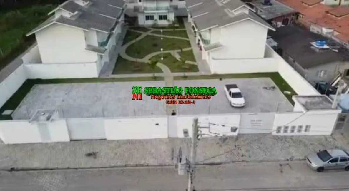 Casa com 2 quartos à venda, 68m2 em Centro, Caraguatatuba - SP - imagem 8 Foto 8 de Casa com 2 quartos à venda, 68m2 em Centro, Caraguatatuba - SP