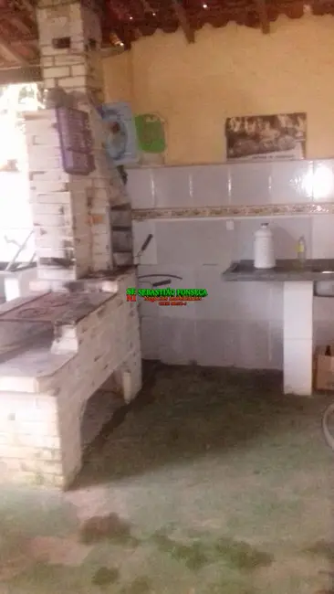 Casa com 2 quartos à venda, 1000m2 em Centro, Caraguatatuba - SP - imagem 7 Foto 7 de Casa com 2 quartos à venda, 1000m2 em Centro, Caraguatatuba - SP