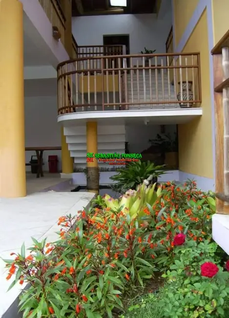 Foto 4 de Sala Comercial à venda, 1300m2 em Ubatuba - SP