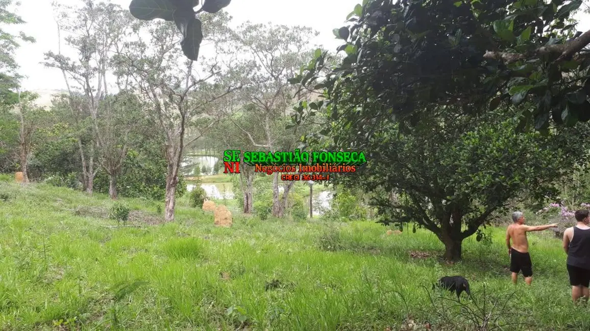 Foto 3 de Sítio / Rancho com 4 quartos à venda, 12m2 em Sao Jose Dos Campos - SP