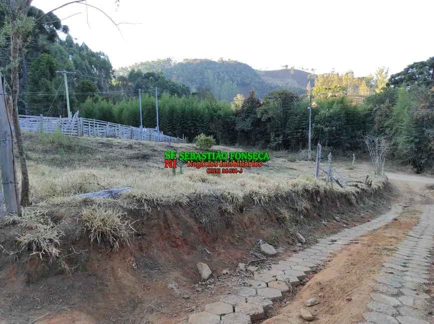Foto 2 de Chácara à venda, 350m2 em Marmelopolis - MG