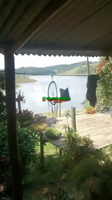 Sítio / Rancho à venda em Paraibuna - SP - imagem 8 Foto 8 de Sítio / Rancho à venda em Paraibuna - SP