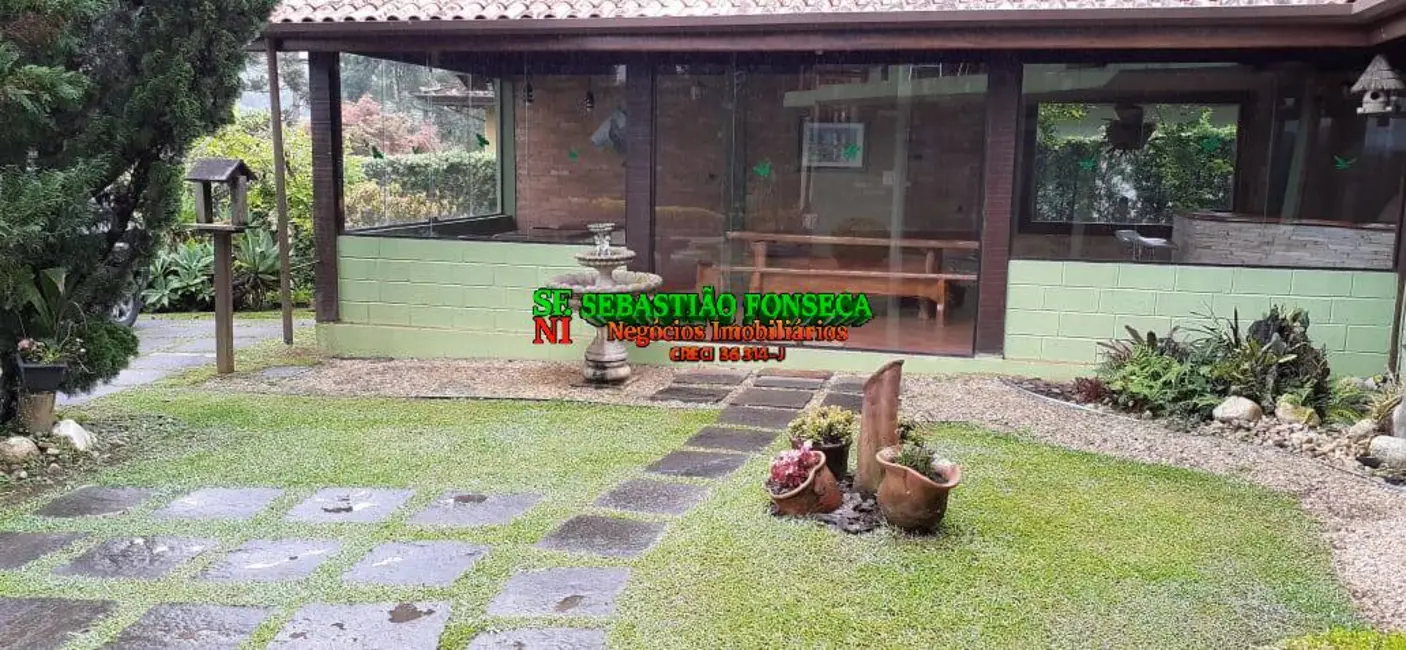 Casa de Condomínio com 3 quartos à venda, 1173m2 em Santo Antonio Do Pinhal - SP - imagem 6 Foto 6 de Casa de Condomínio com 3 quartos à venda, 1173m2 em Santo Antonio Do Pinhal - SP