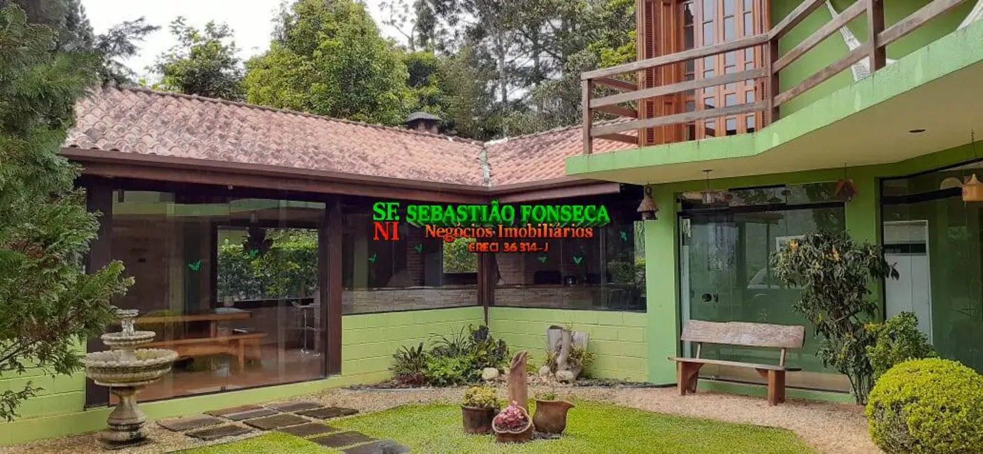 Casa de Condomínio com 3 quartos à venda, 1173m2 em Santo Antonio Do Pinhal - SP - imagem 3 Foto 3 de Casa de Condomínio com 3 quartos à venda, 1173m2 em Santo Antonio Do Pinhal - SP