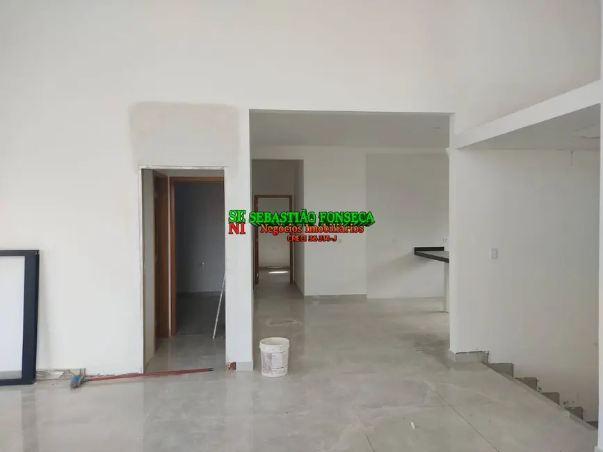 Casa com 3 quartos à venda, 329m2 em Cacapava - SP - imagem 6 Foto 6 de Casa com 3 quartos à venda, 329m2 em Cacapava - SP